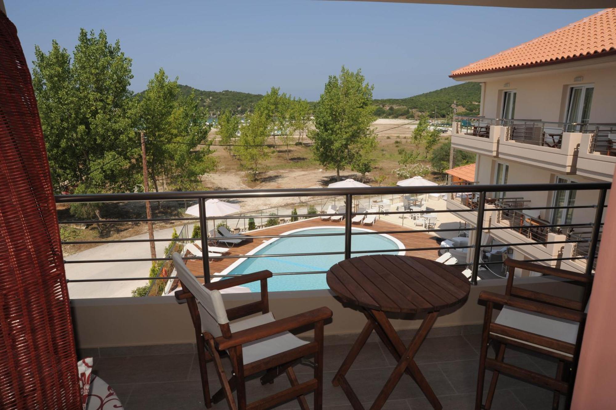 Ammos Bay Hotel Ammoudia Phòng bức ảnh
